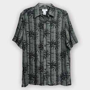 Concepts By Claiborne Button Front Short Sleeve Shirt Dark Green Mens Medium